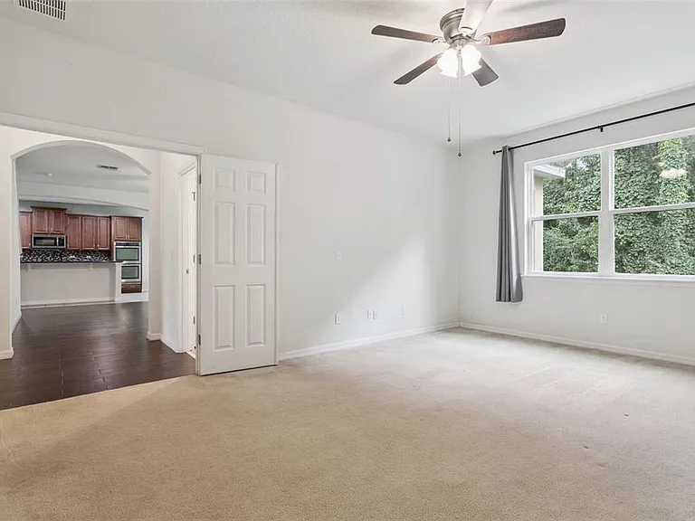 660 Fanning Dr — Photo 21