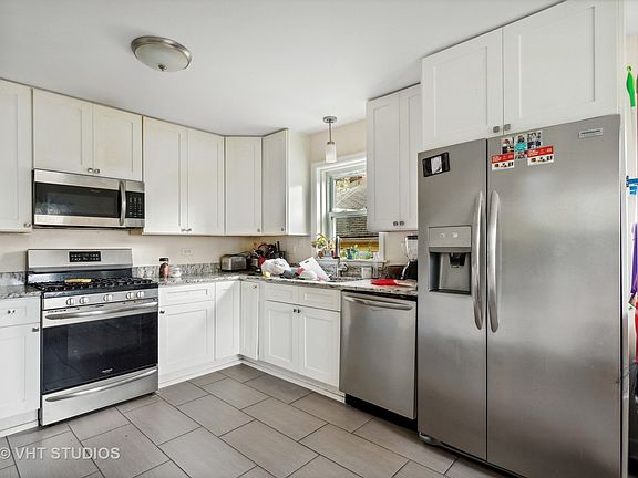 3rd image of 4120 Wenonah Ave
