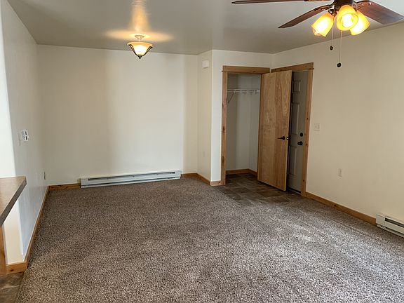4th image of 1758 N Cooke St #1