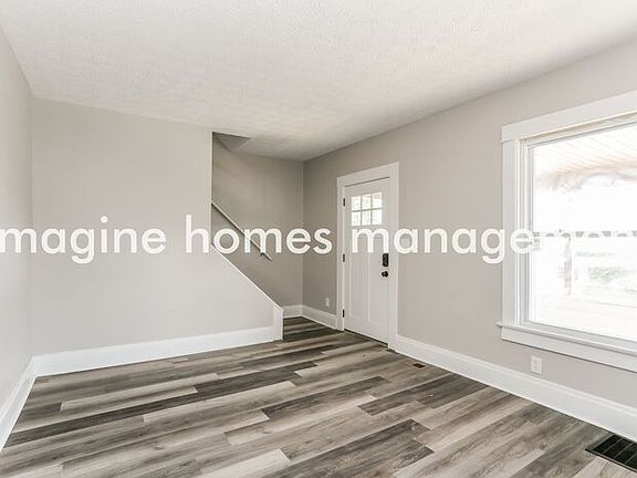 2nd image of 608 Hanford St