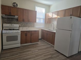 1227 N Parkside Ave #G, Chicago, IL 60651