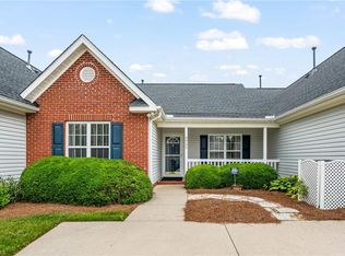 3925 Parkview Ct, Winston Salem, NC 27127
