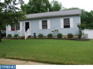 202 Chestnut St, Glendora, NJ 08029