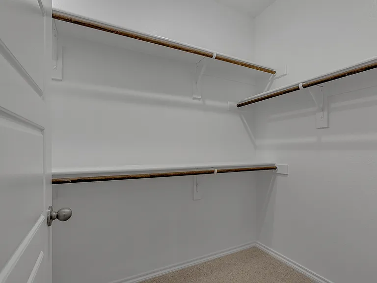 1729 Hazer Ln — Photo 13
