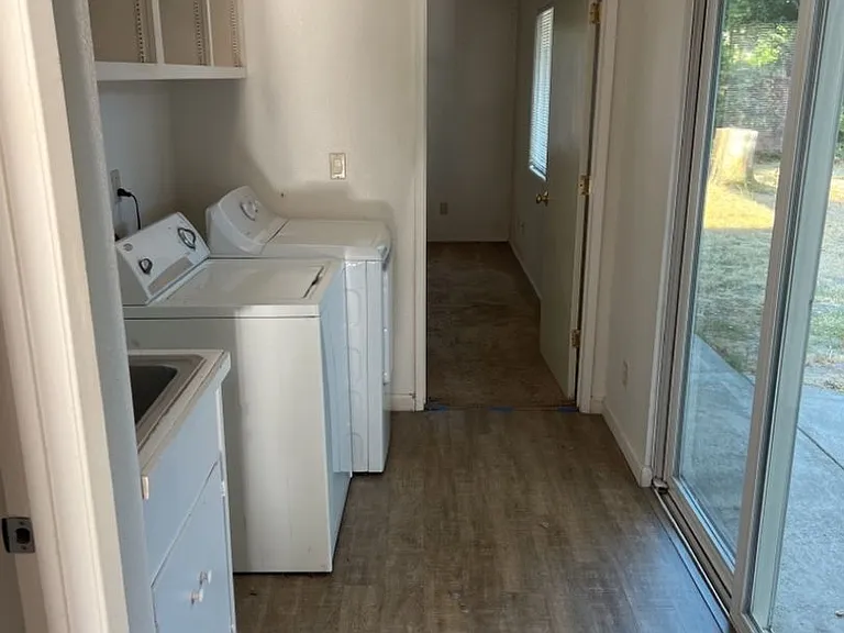 610 Anderson Rd — Photo 9