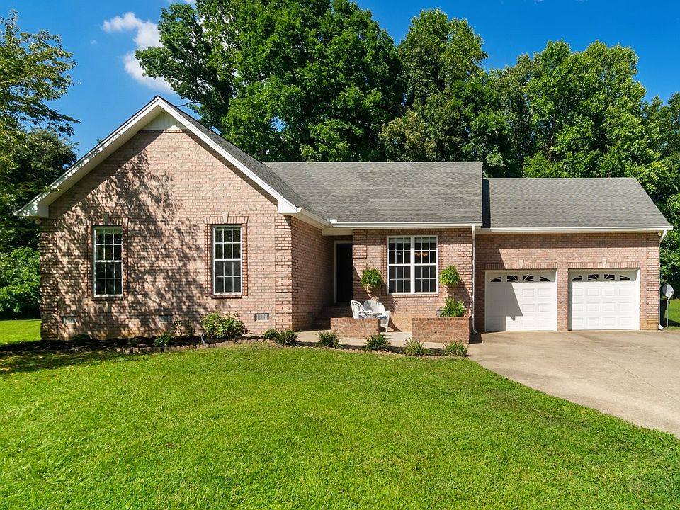 1st image of 1013 Adam Ct