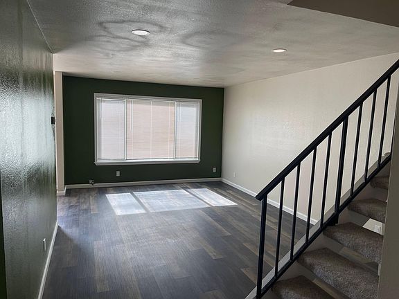 3rd image of 2805 Cicero Way