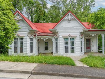 211 W College St, Glasgow, KY, 42141