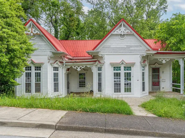 211 W College St, Glasgow, KY 42141