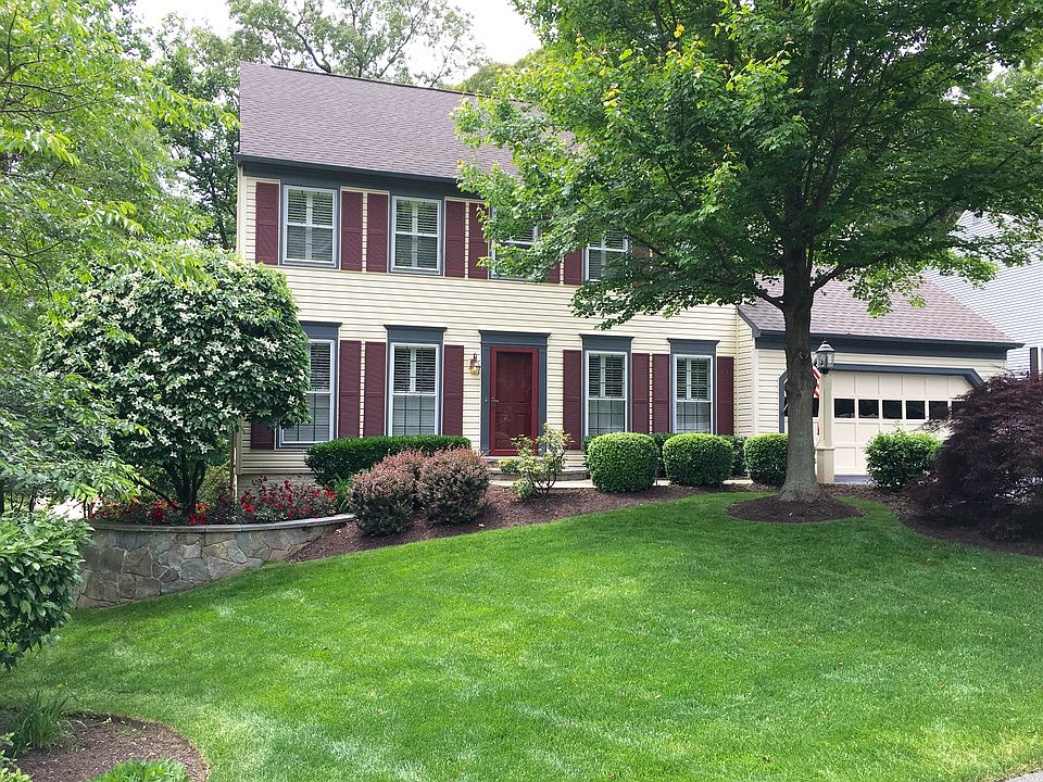 1st image of 12456 Cavalier Dr
