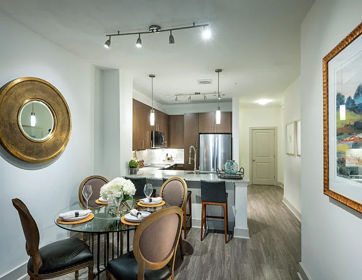 Luxe at Alewife — Photo 19
