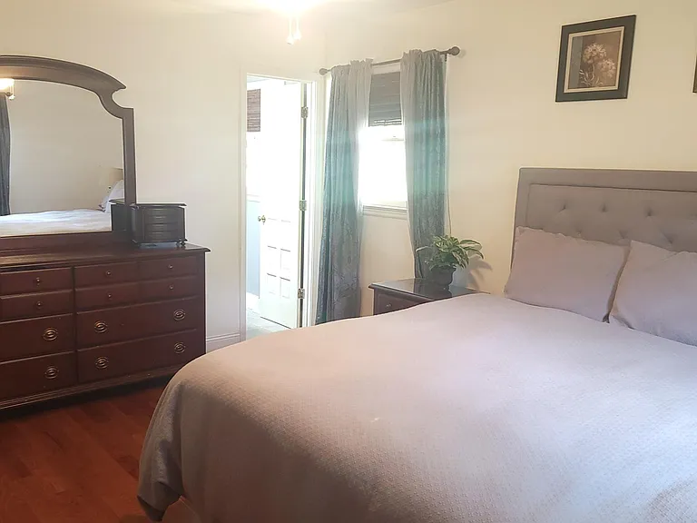 Bedroom #1