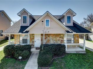 1716 Boardwalk Ct #A, College Station, TX 77840