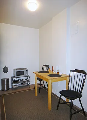 Rented by Balass Ralph, LREB | media 12