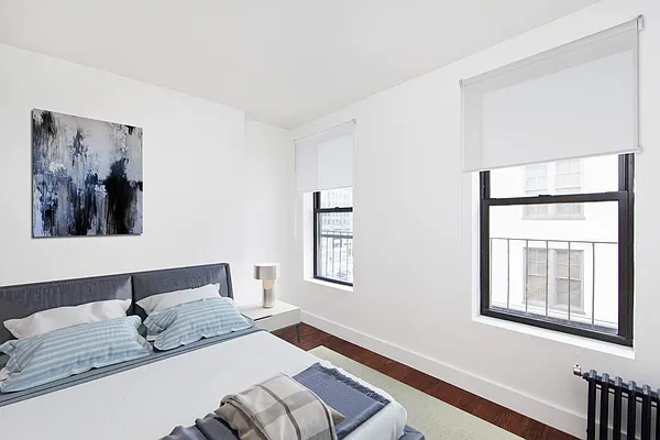 Rented by R New York | media 24