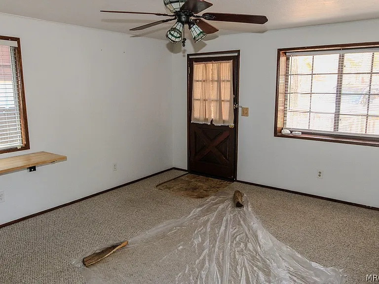 595 Vista Ave — Photo 5