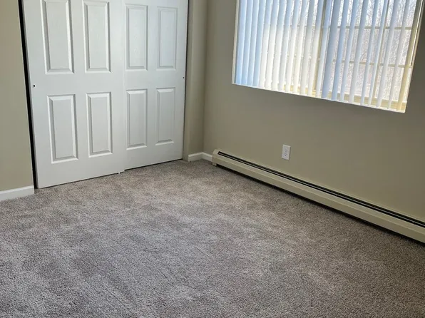 Lakepointe Apartment Homes, 9445 Chalkstone Crse #1512, Brewerton, NY 13029