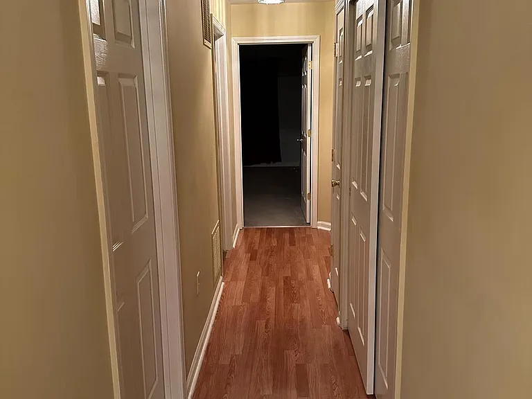 193 Fountayne Ln — Photo 13