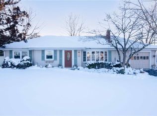 45 Honeysuckle Rd, Warwick, RI 02888