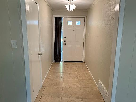 4th image of 5116 Sun Valley Dr