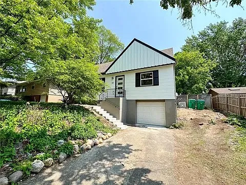 Ford Rd, Minnetonka — Photo 4