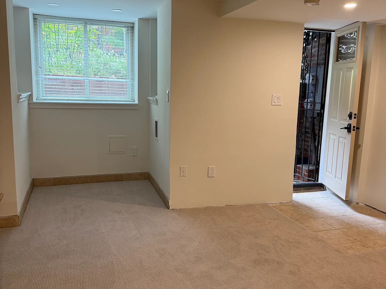 Studio, 550 sqft, $1,750 — Photo 4