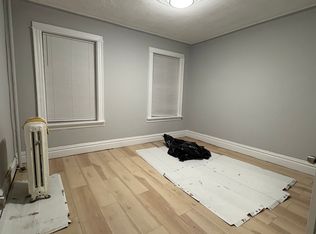 121 Manhattan Ave APT 4, Jersey City, NJ 07307