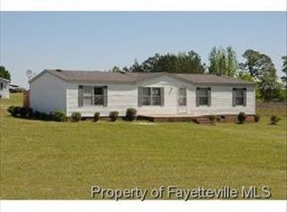 5205 Hub Johnson Rd, Hope Mills, NC 28348