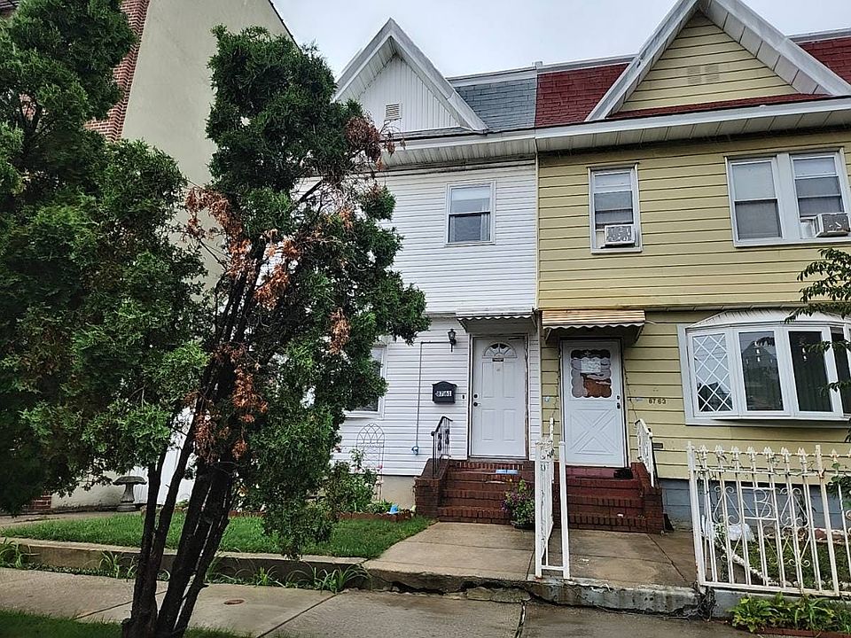 1st image of 8763 108th St