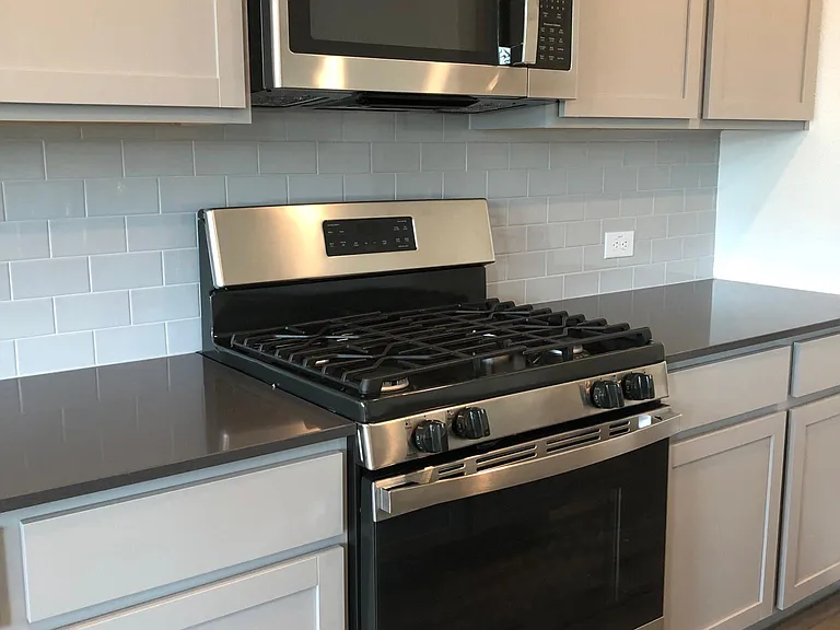 508 Poplar St — Photo 11