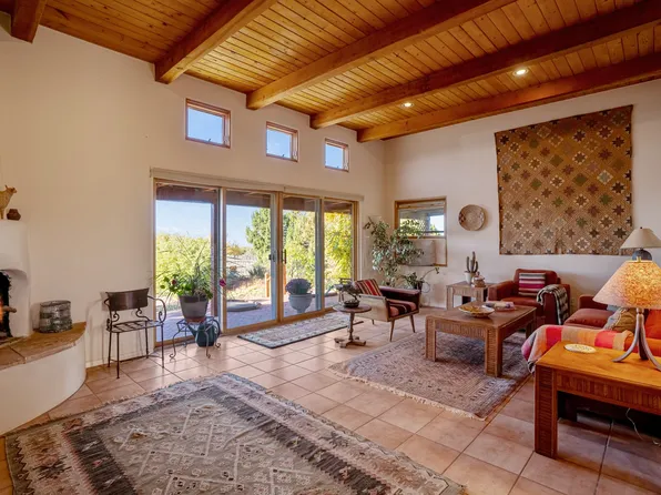 6 Reno Rd, Santa Fe, NM 87508