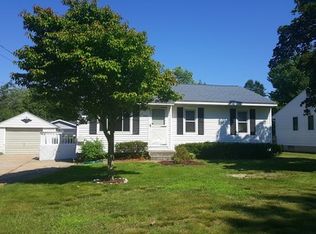 3668 Grape Ave NE, Grand Rapids, MI 49525