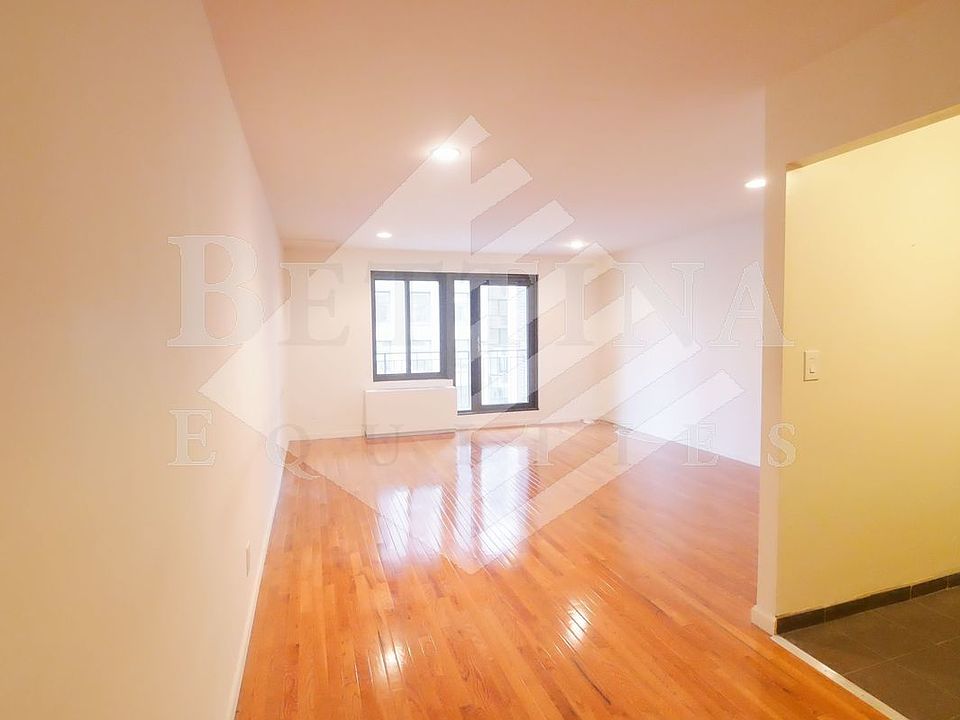 1st image of 77 5th Ave APT 14D