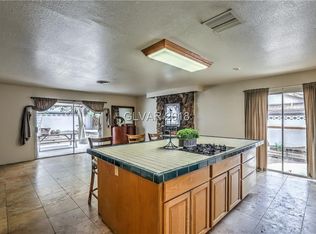 3888 Oakhill Ave, Las Vegas, NV 89121