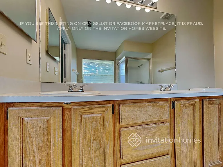 3754 Woods Walk Blvd — Photo 11