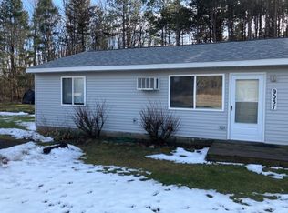 9037 Cedar Lake Rd, Pinckney, MI 48169