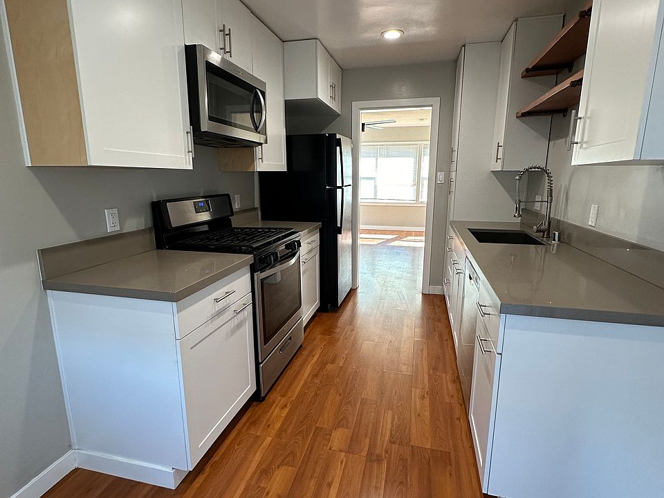1st image of 409 S Tremont St #C