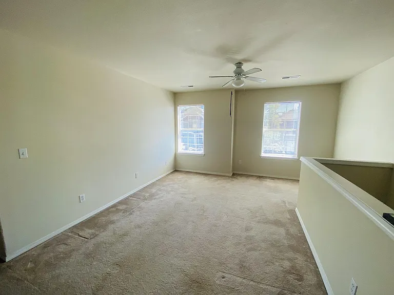 4199 SE Russell St — Photo 16