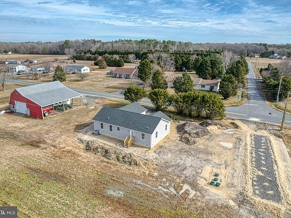 5th image of 11064 N Union Church Rd