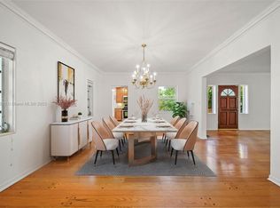 5842 Alton Rd, Miami Beach, FL 33140