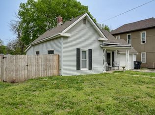 402 E Walnut St, Independence, MO 64050
