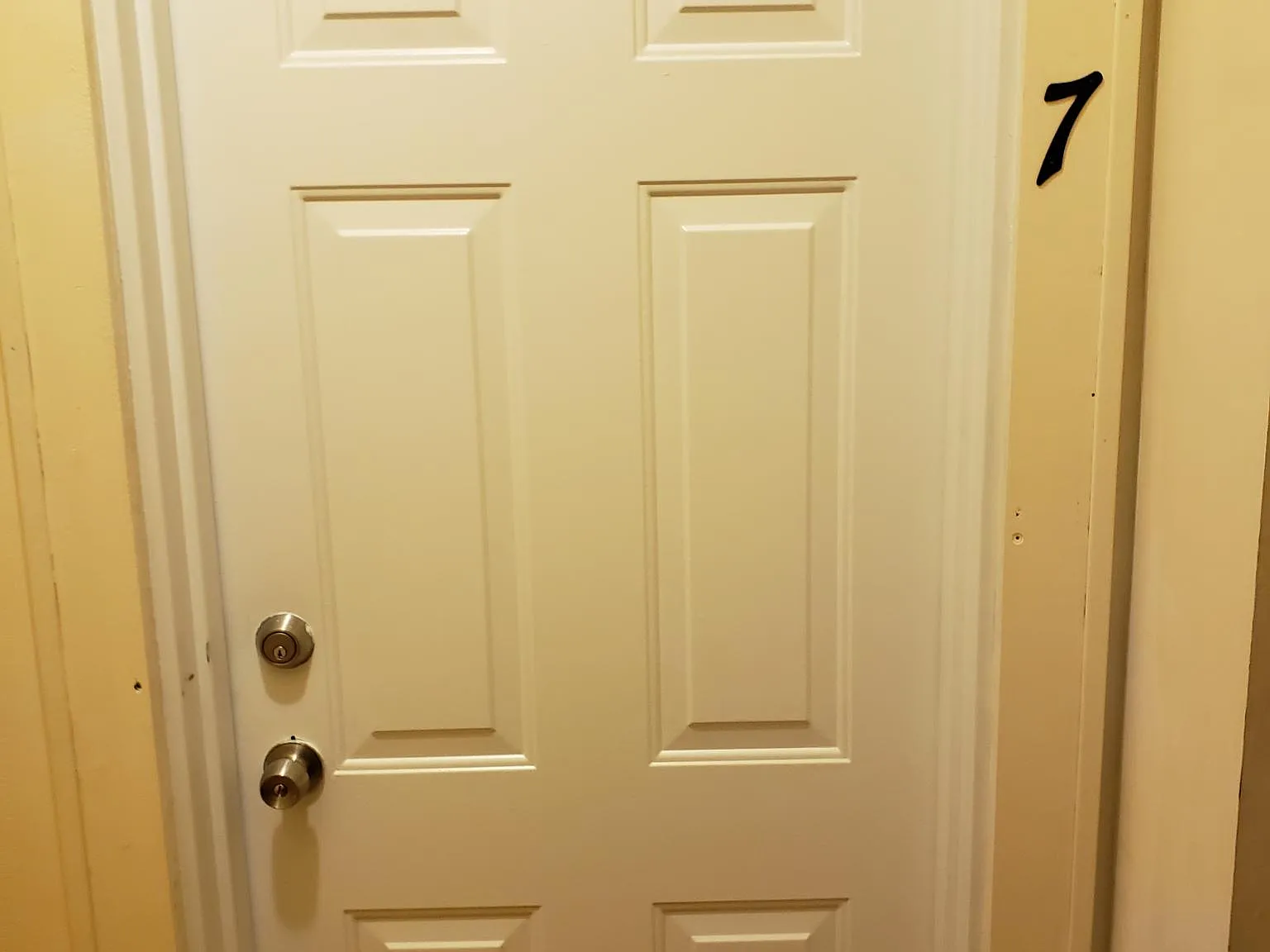 1 bed, 750 sqft, $750 — Photo 1