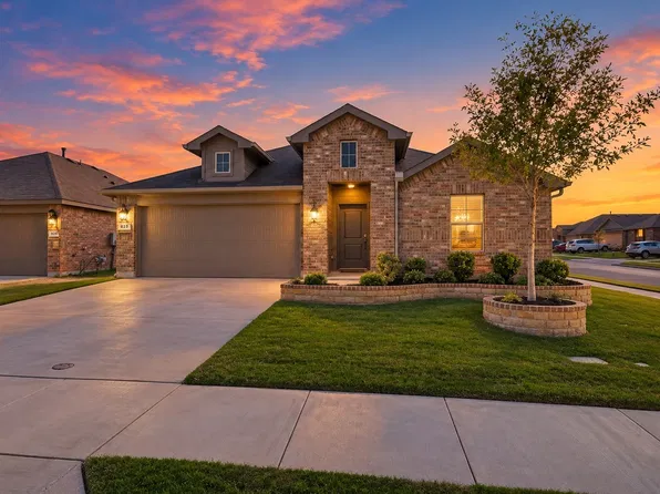 633 Captree Ln, Fort Worth, TX 76131