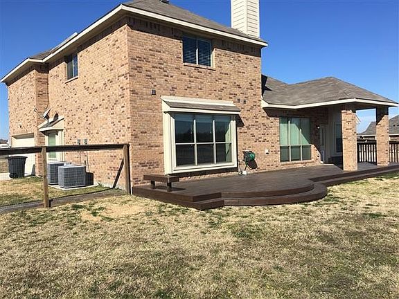 3rd image of 330 Cambridge Ct