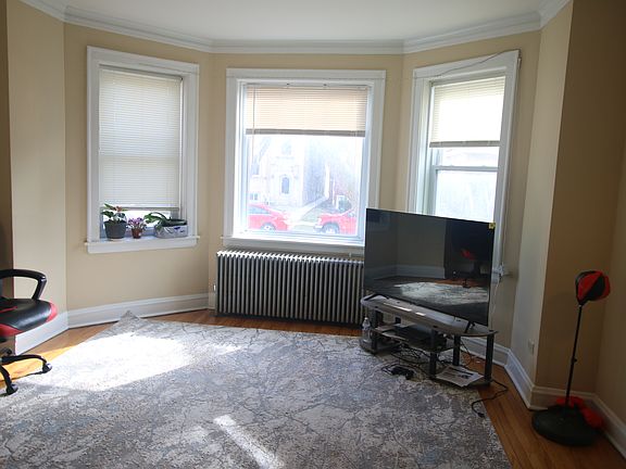 2nd image of 8246 Knox Ave