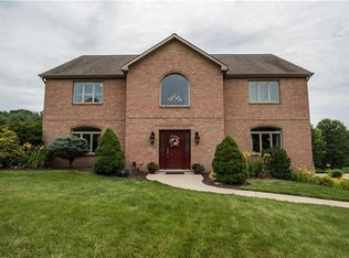 300 Hedgerow Dr, Venetia, PA 15367