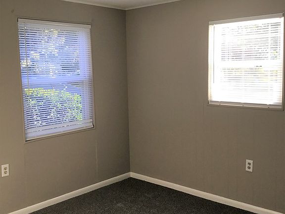 4th image of 116 Argyle Ave