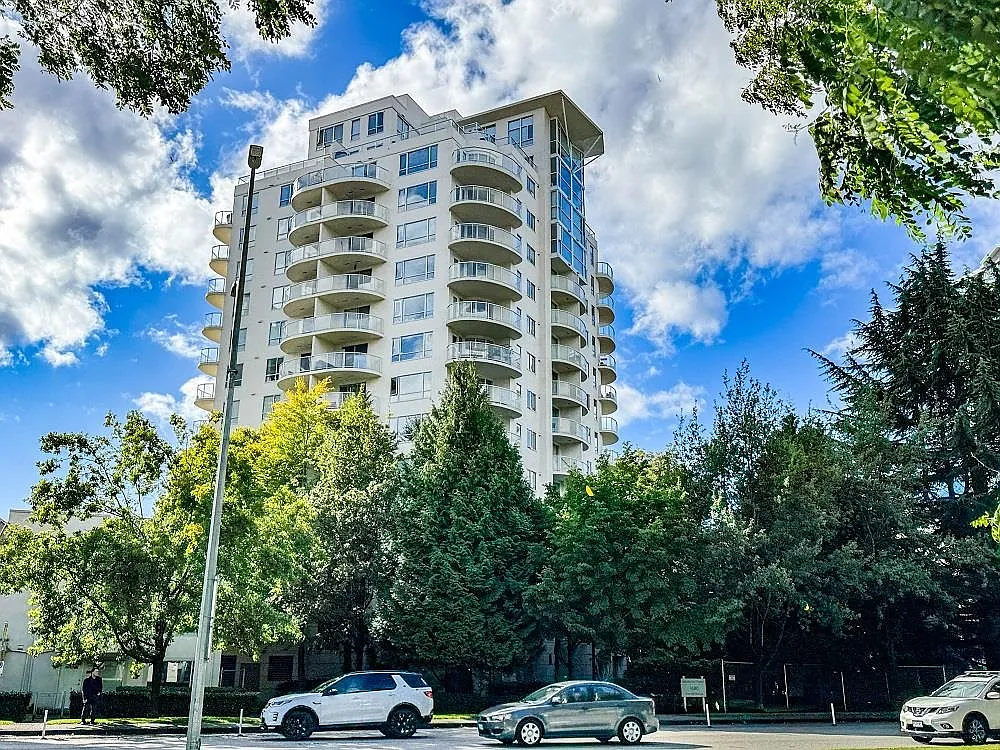 7680 Granville Ave #701 photo 1