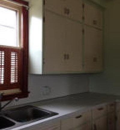 5th image of 1103 Roosevelt Ave