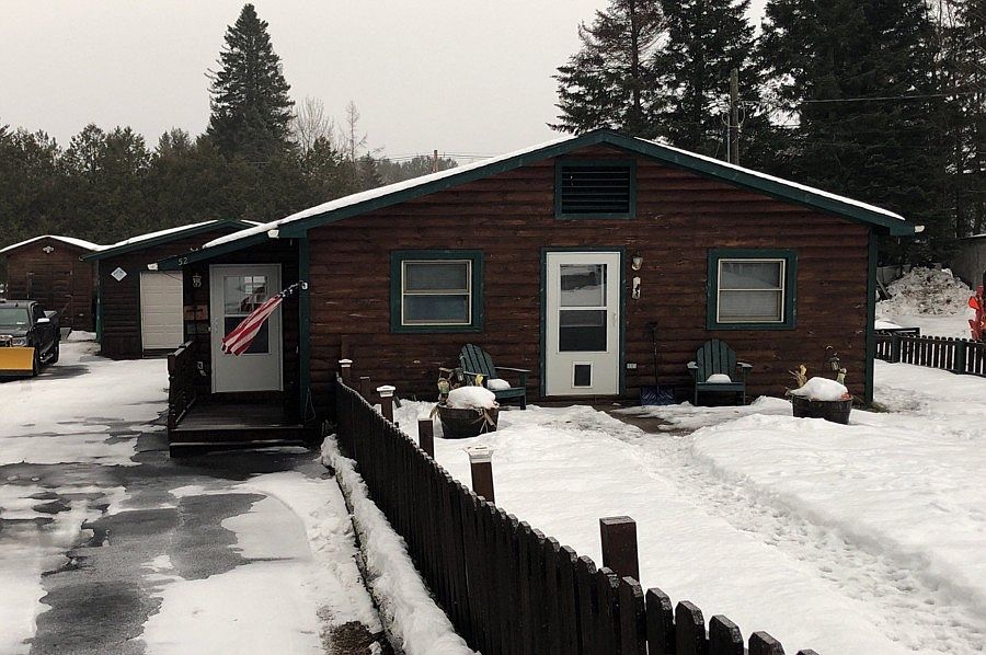 1st image of 52 Johnson Ave